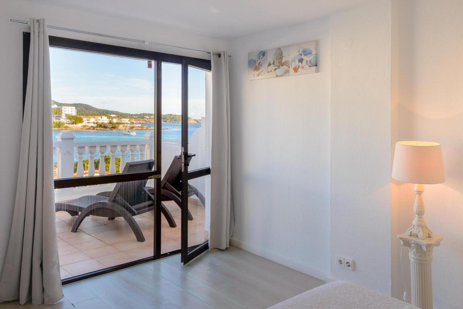 Jacaranda Apartments & Studios Es Cana Δωμάτιο φωτογραφία
