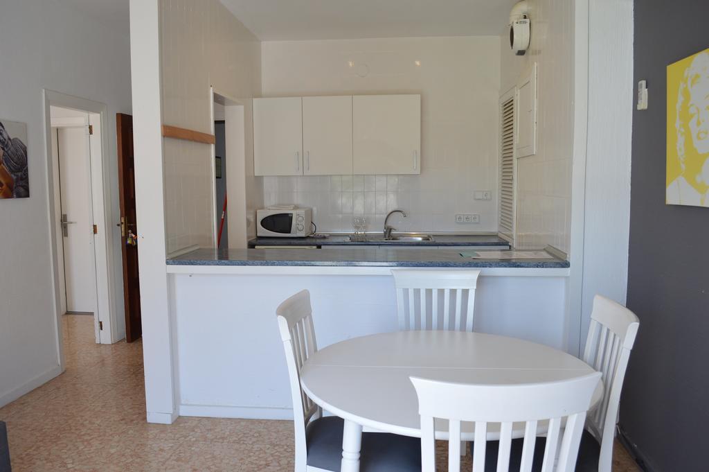 Jacaranda Apartments & Studios Es Cana Εξωτερικό φωτογραφία