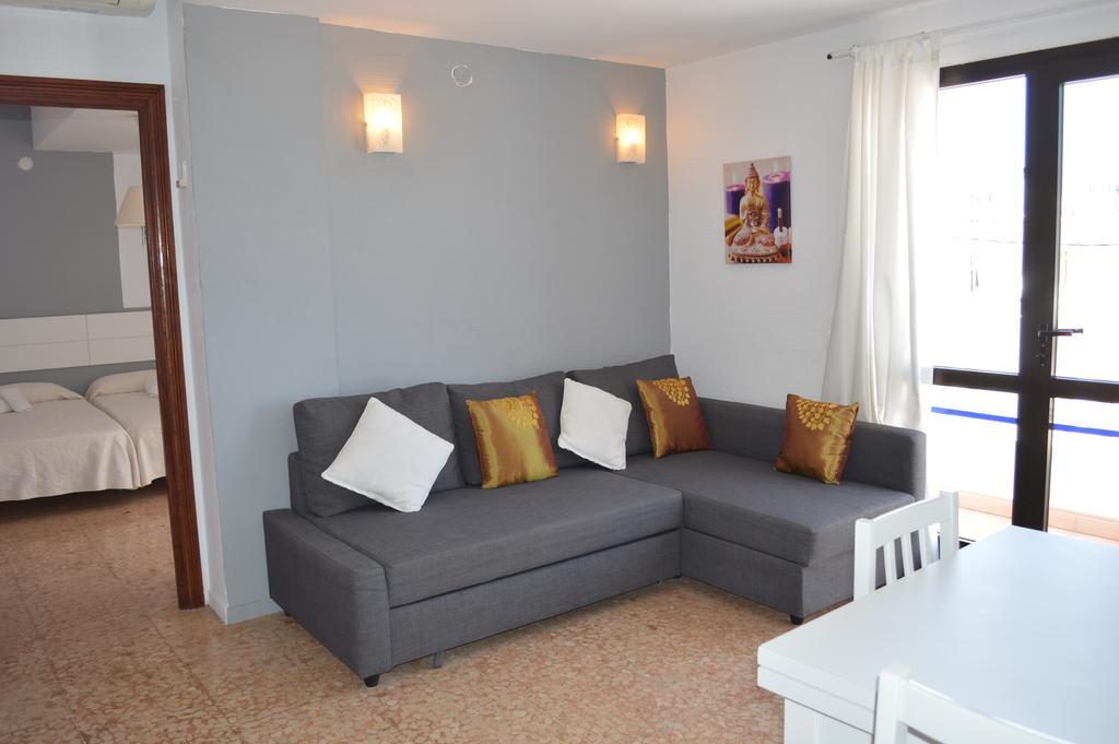 Jacaranda Apartments & Studios Es Cana Εξωτερικό φωτογραφία